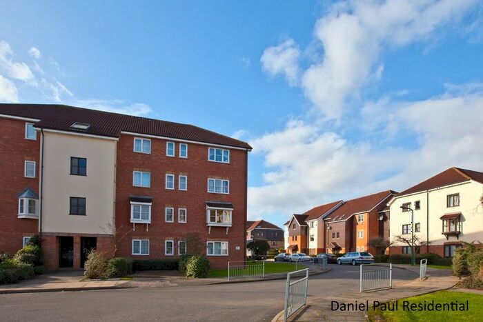 1 Bedroom Flat To Rent In Vicars Bridge Close, Wembley, HA0