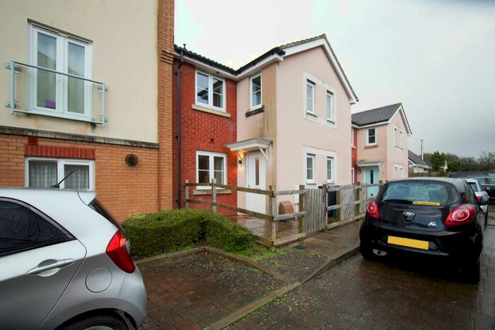 2 Bedroom Terraced House To Rent In Inkerman Close, Horfield, Bristol, BS7