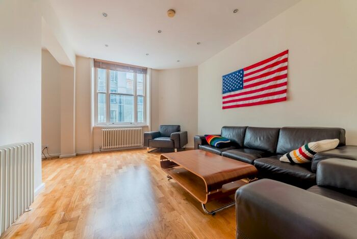 1 Bedroom Flat To Rent In Talbot House, St Martin's Lane, Covent Garden WC2N