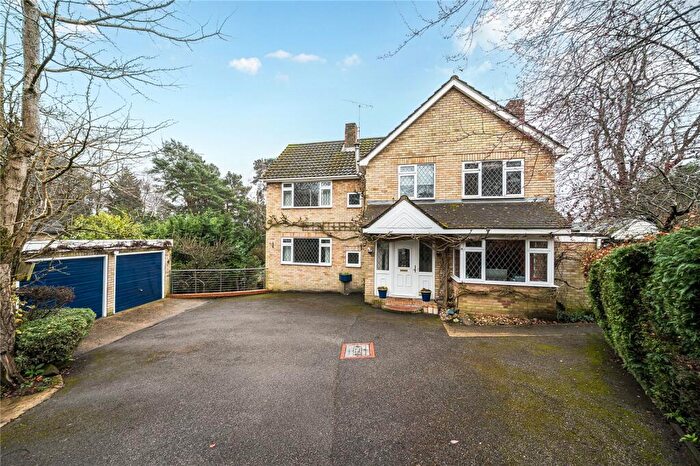 4 Bedroom Detached House For Sale In The Fairway, Camberley, Surrey, GU15