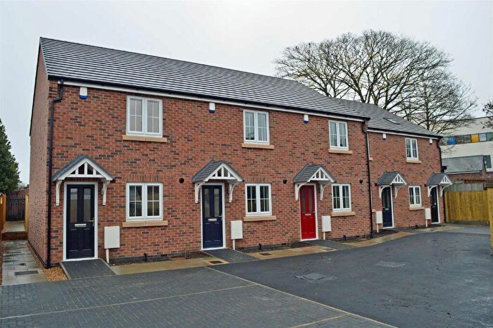 2 Bedroom House To Rent In Gold Hill Court, Wigston, LE18