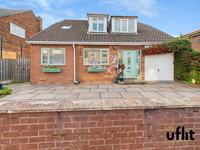 4 Bedroom Detached House For Sale In Broom Riddings, Rotherham, S61