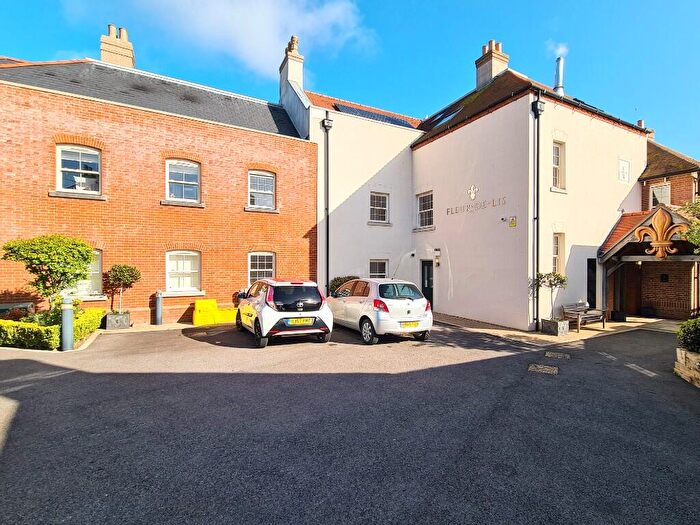1 Bedroom Retirement Property For Sale In Pound Lane, Wareham, Dorset, BH20 - Photo 9