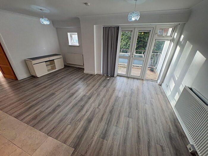 2 Bedroom Flat To Rent In Melville Road, Birmingham, B16