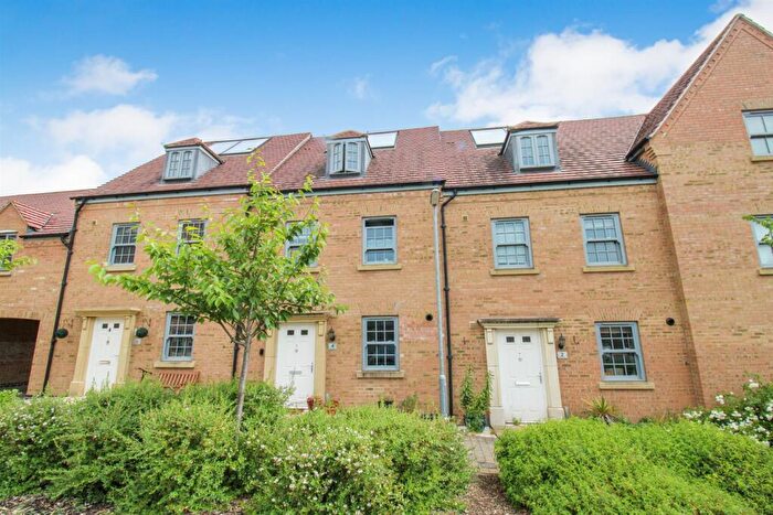 4 Bedroom Terraced House For Sale In Eydon Drive, Corby, NN17