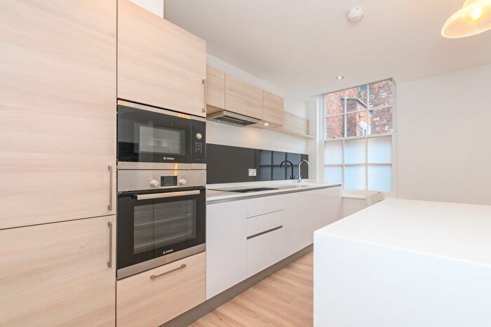 2 Bedroom Flat For Sale In The Chambers, Great George Street, LS1