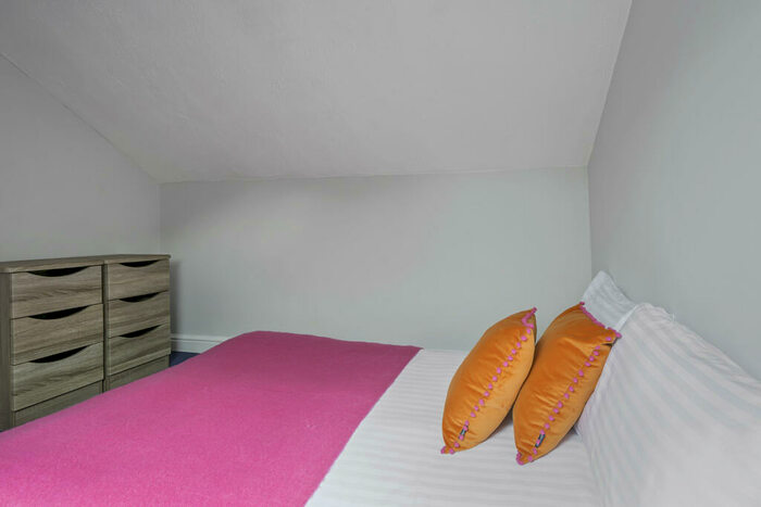 1 Bedroom House To Rent In Moor View, Leeds, LS6