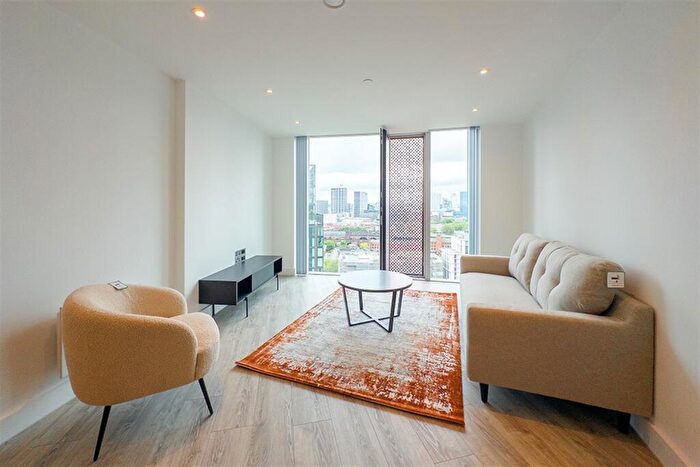 1 Bedroom Apartment To Rent In Thr, M15