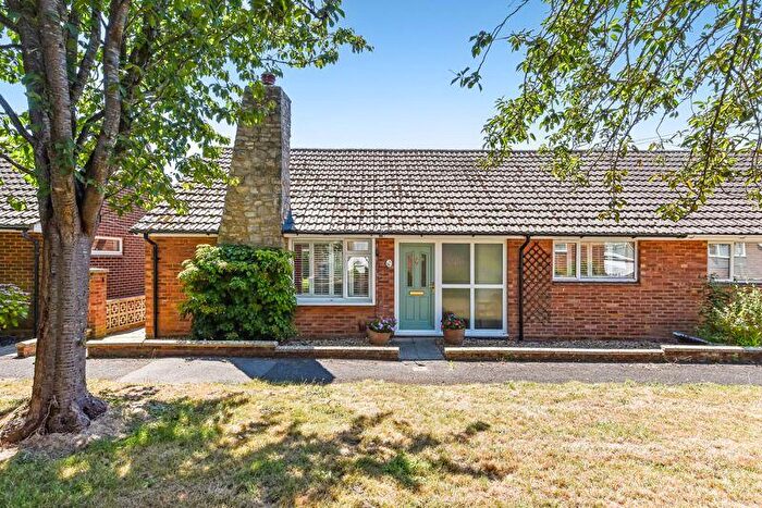2 Bedroom Semi-Detached Bungalow For Sale In Woodroffe Walk, Emsworth, PO10