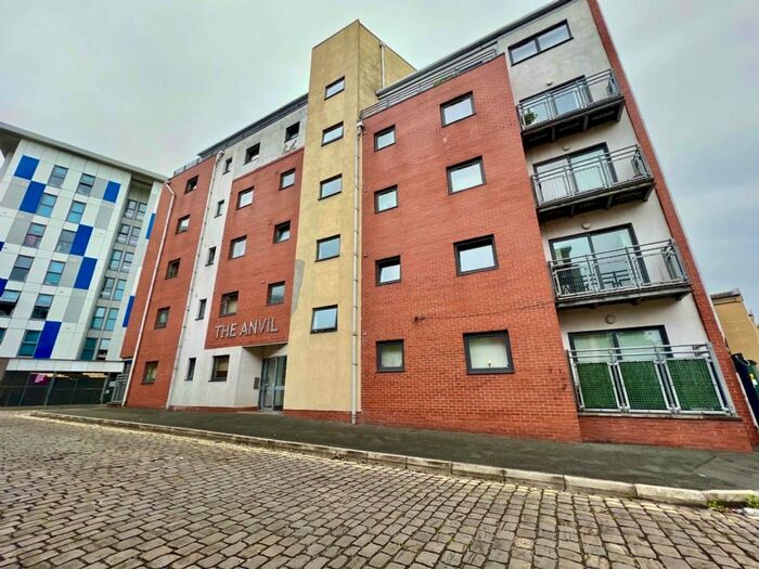 2 Bedroom Flat To Rent In The Anvil, Clive Street, Bolton., BL1