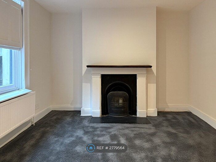1 Bedroom Flat To Rent In Ellesmere Road, London, E3