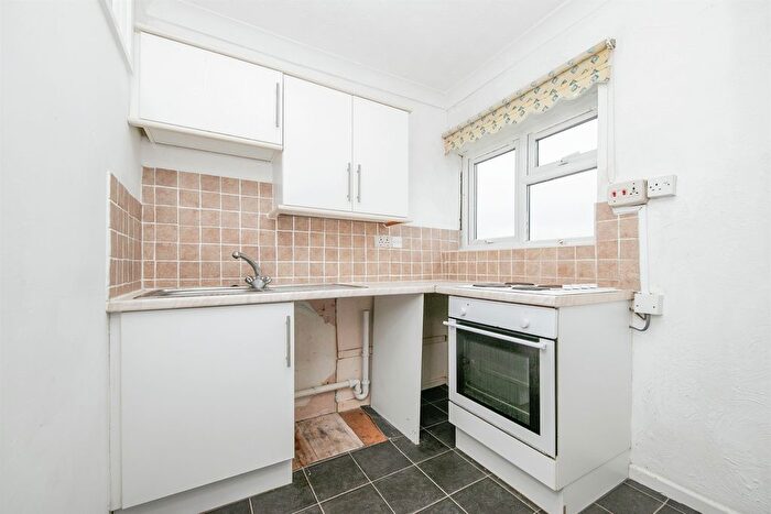 1 Bedroom Flat For Sale In Greenstead Road, Colchester, CO1