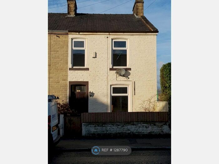 3 Bedroom End Of Terrace House To Rent In Burnley Road, Colne BB8