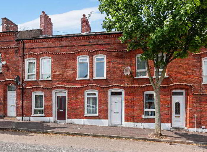 4 Bedroom Mid Terraced House For Sale In Roden Street, Belfast, BT12