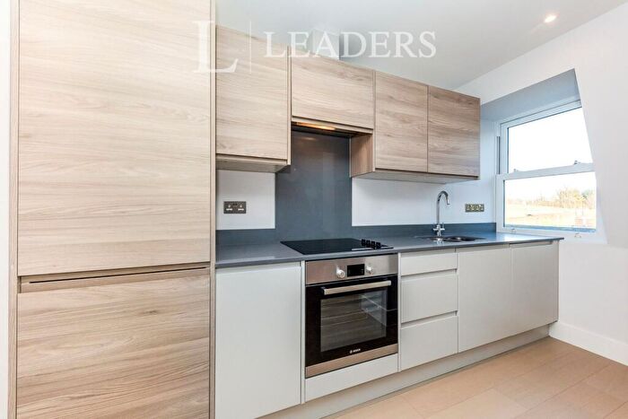 2 Bedroom Flat To Rent In Chertsey Street, Guildford, GU1