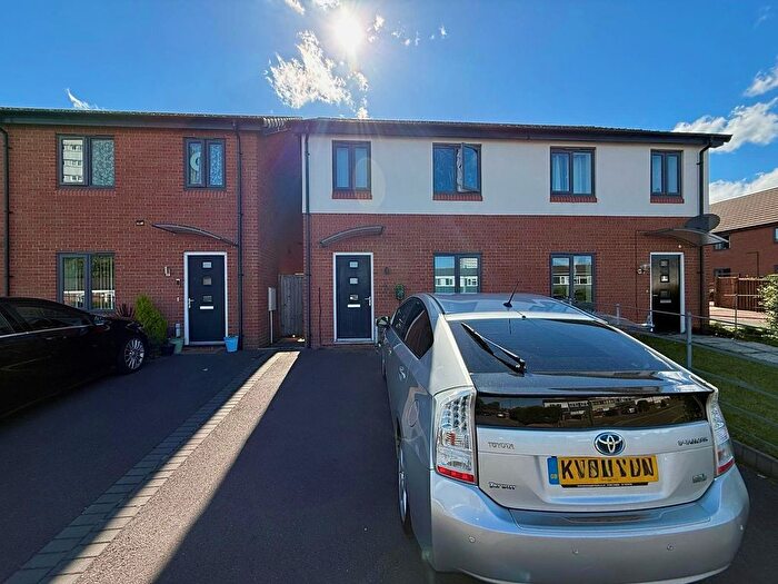 3 Bedroom Property To Rent In Portsea Drive, Birmingham, B36