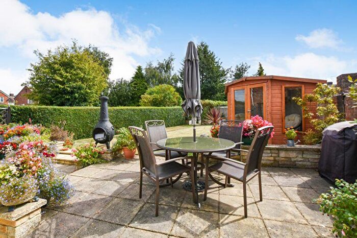 2 Bedroom Bungalow For Sale In Deeping St. James Road, Northborough, Peterborough, PE6