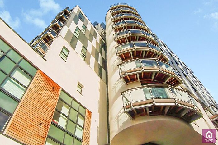 2 Bedroom Flat For Sale In Fresh, Chapel Street, Salford, M3