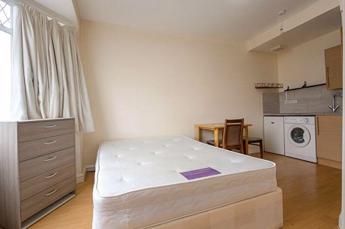 Property To Rent In Nightingale Road, Edmonton, N9
