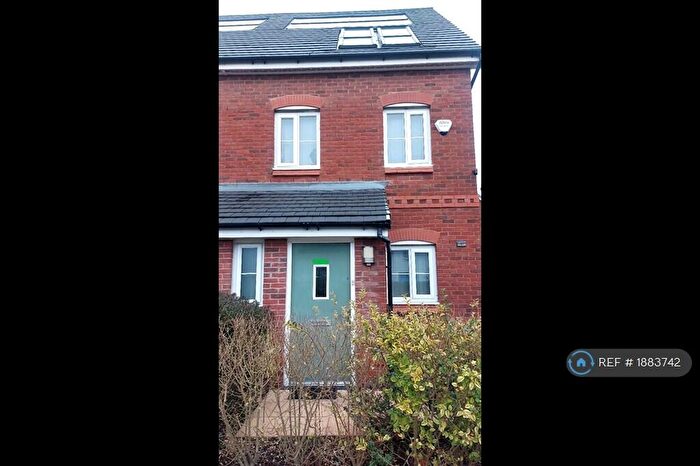 3 Bedroom Semi-Detached House To Rent In Cadet Street, Stockport, SK5