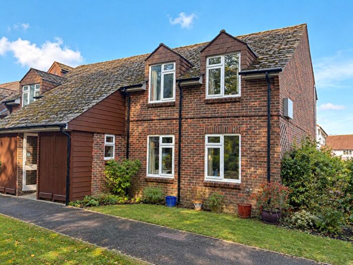 2 Bedroom Retirement Property For Sale In Thornton End, Holybourne, Alton, Hampshire, GU34