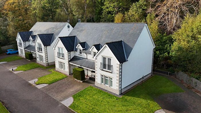 2 Bedroom Flat For Sale In River Court, Invergarry, PH35