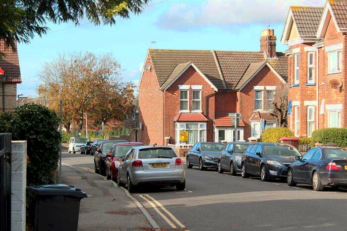 3 Bedroom Semi-Detached House To Rent In St Marys Road, Heckford Park, Poole, BH15