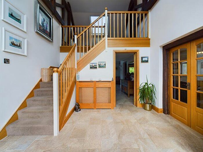 6 Bedroom Country House For Sale In Thetford Road, Fakenham Magna, IP24
