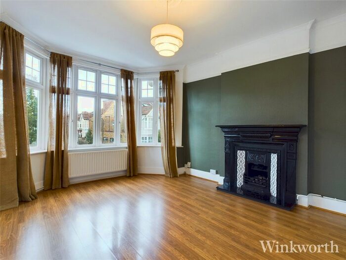 2 Bedroom Flat To Rent In Fordhook Avenue, London, W5
