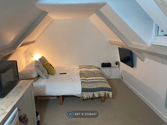 1 Bedroom Flat To Rent In Norfolk Buildings, Bath, BA1