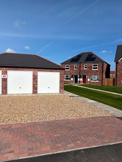 3 Bedroom Semi-Detached House For Sale In Buchan Way, Spalding, PE11
