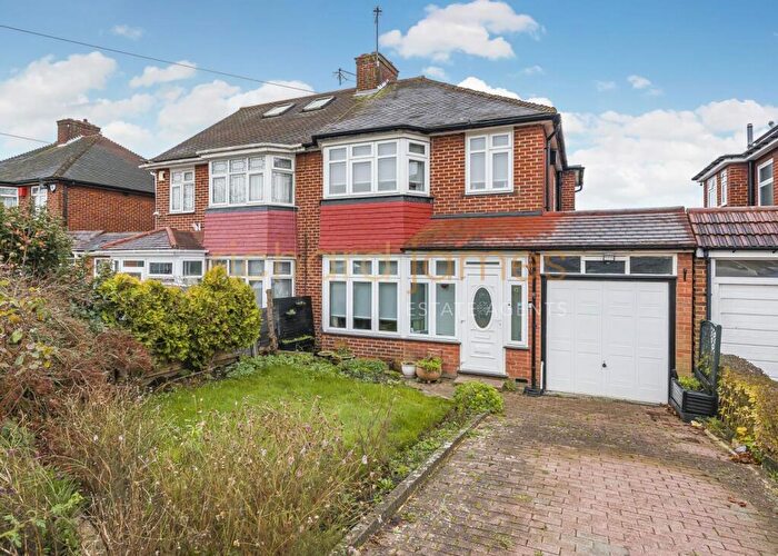 3 Bedroom Semi-Detached House For Sale In Beverley Drive, Edgware, Middlesex, HA8