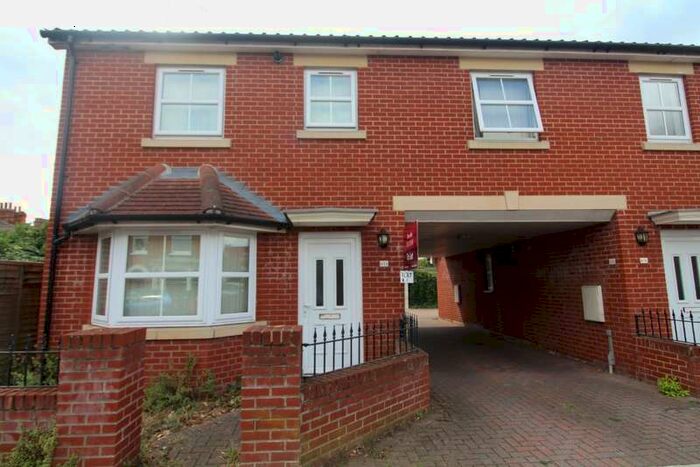 2 Bedroom Apartment To Rent In Darwin Road Ipswich, IP4