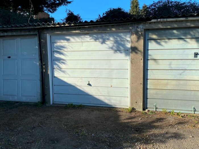 Garage / Parking To Rent In Coombe Drive (Garage), ME10