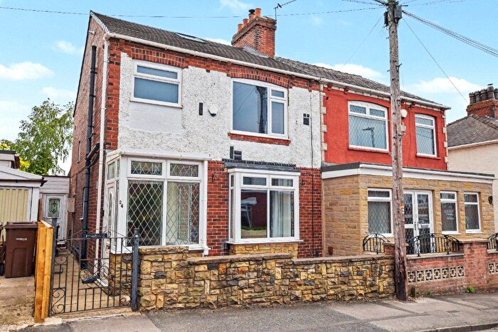 3 Bedroom Semi Detached House For Sale In Athold Street, Ossett, West Yorkshire, WF5