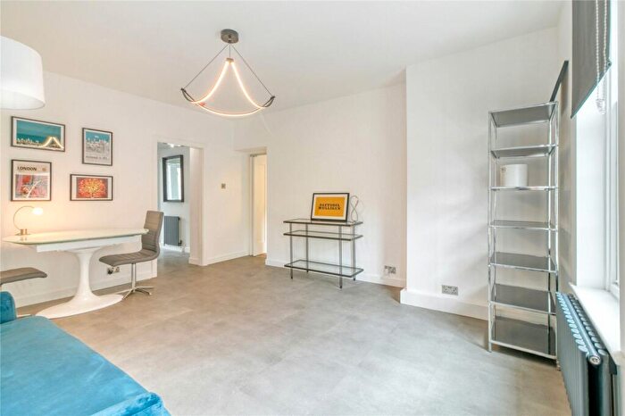 1 Bedroom Flat To Rent In Churchway, Euston, NW1