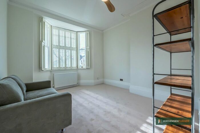 1 Bedroom Flat To Rent In Shakespeare Road, London, W3
