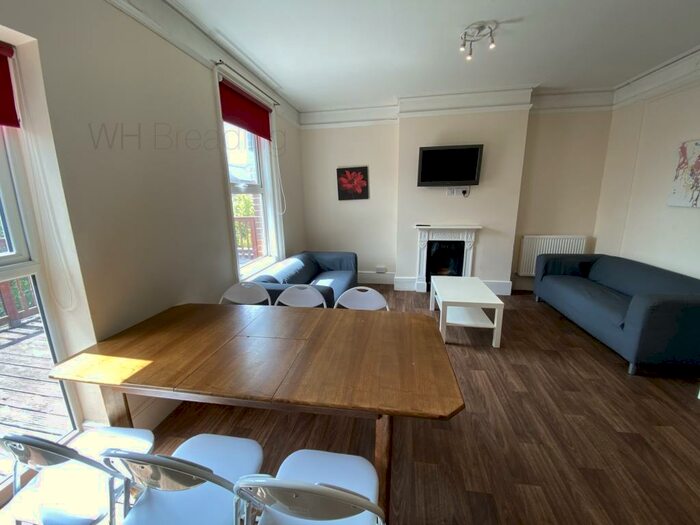 6 Bedroom Apartment To Rent In Martyrs Field Road, Canterbury, CT1