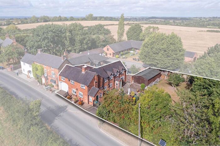 3 Bedroom Cottage For Sale In Main Street, Sutton Cheney, CV13