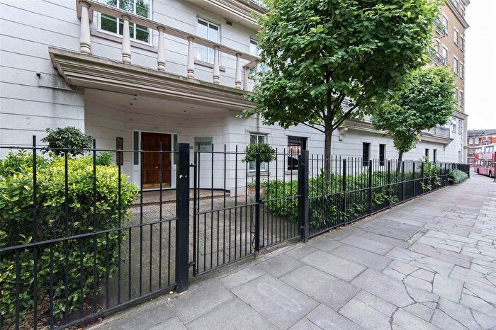 1 Bedroom Flat To Rent In Clapham Park Road, London, SW4