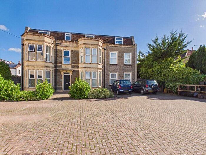 2 Bedroom Flat For Sale In College Road, Fishponds, Bristol, BS16