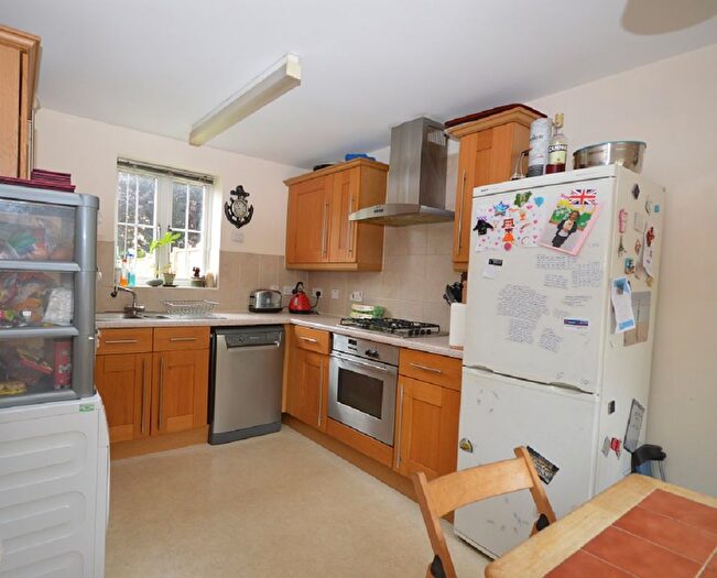 2 Bedroom Detached House To Rent In Waight Close, Salisbury Garden Village, Hatfield, AL10