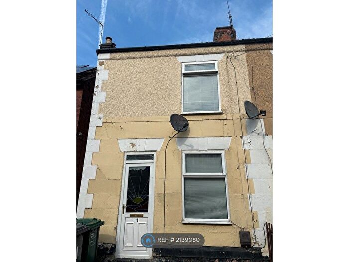 2 Bedroom Terraced House To Rent In Station Street, Swadlincote, DE11