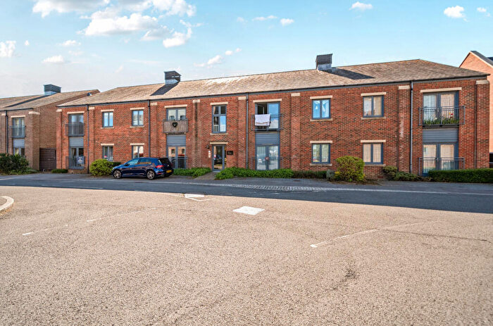 1 Bedroom Flat For Sale In Searle Drive, Gosport, Hampshire, PO12