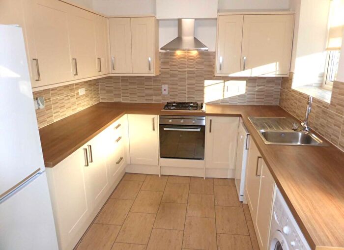 1 Bedroom Flat To Rent In Mill Street, Wantage, OX12
