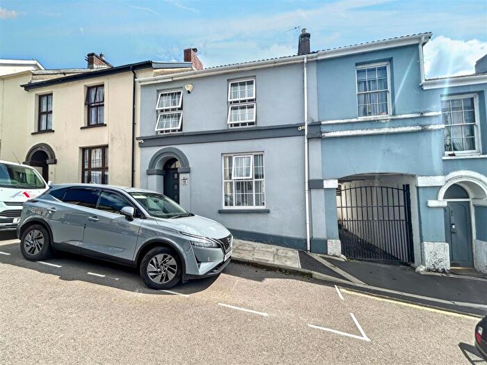 3 Bedroom Terraced House For Sale In New Castle Street, Merthyr Tydfil, CF47