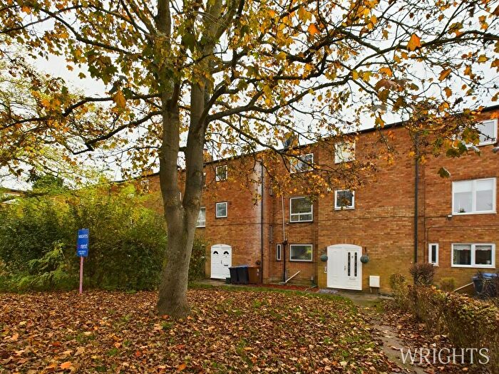 4 Bedroom Town House To Rent In Dawley, Welwyn Garden City, AL7