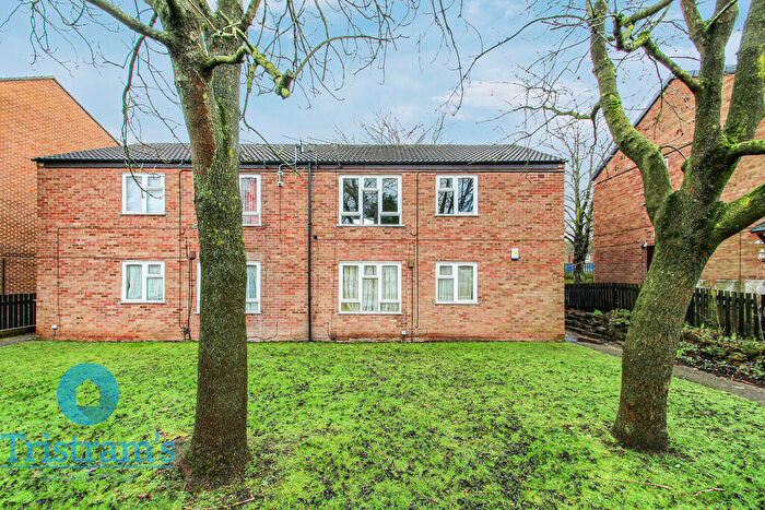 2 Bedroom Maisonette To Rent In Craven Road, Nottingham, NG7