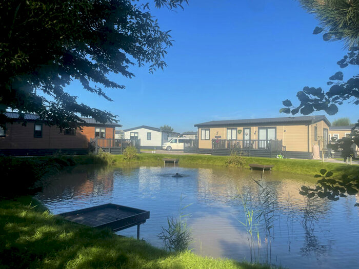2 Bedroom Park Home For Sale In Highfield Fisheries & Leisure Lodge Park, Ghants Lane, Poulton-le-Fylde, Lancashire, FY6