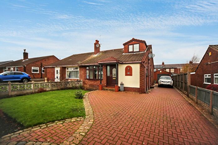 3 Bedroom Semi Detached House For Sale In Eton Way, Orrell, WN5